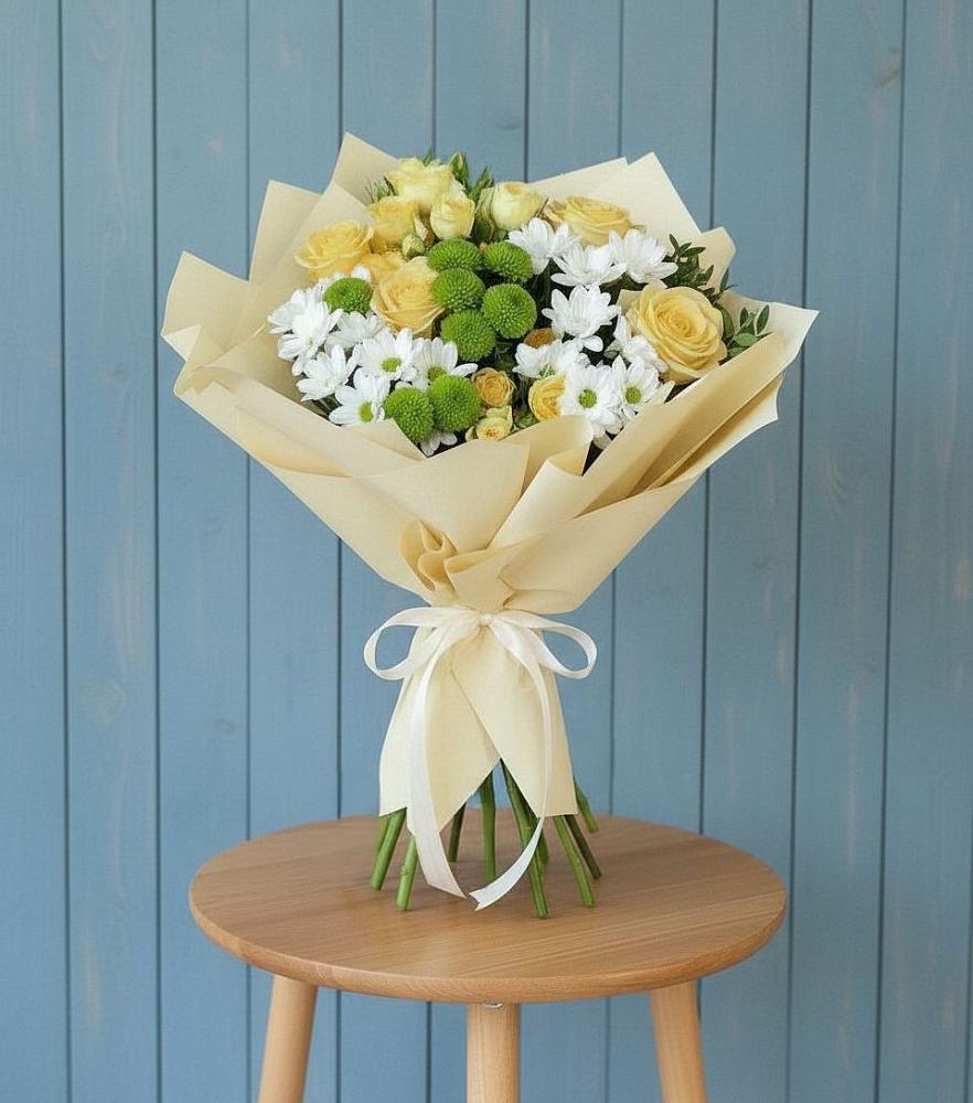 Букет цветов из: Хризантемы и Розы в Тахте