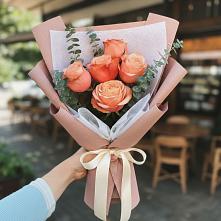 Букет цветов из:  Розы #REPLACE_PRED# Тахте